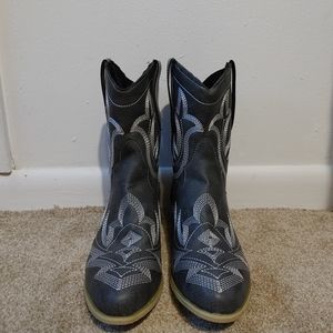 Cowgirl booties gray short lightly used
